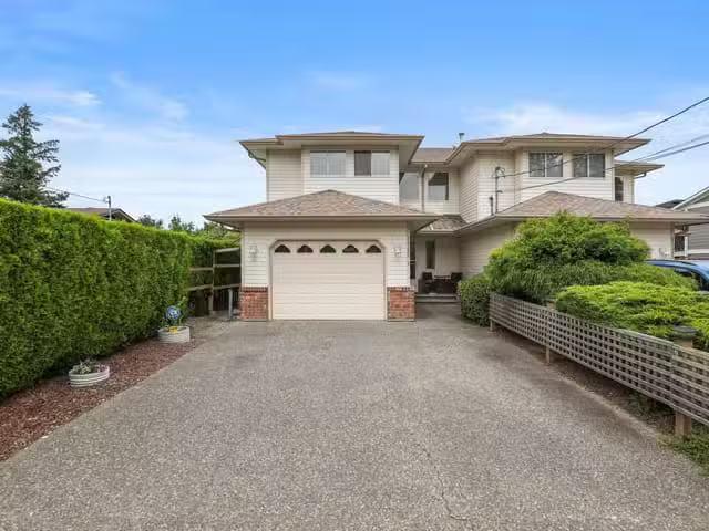 1/2 Duplex for sale in Chilliwack, Sardis, 1 45365 Watson Road.