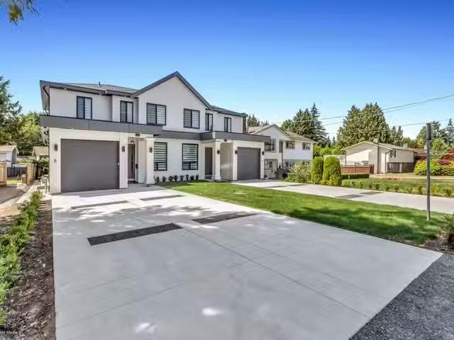 1/2 Duplex for sale in Delta, N. Delta, 7083 115 Street, 26315.