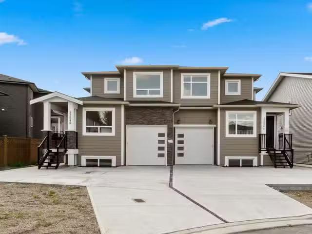 1/2 Duplex for sale in Mission, Mission, 32546 Higginbottom Co.
