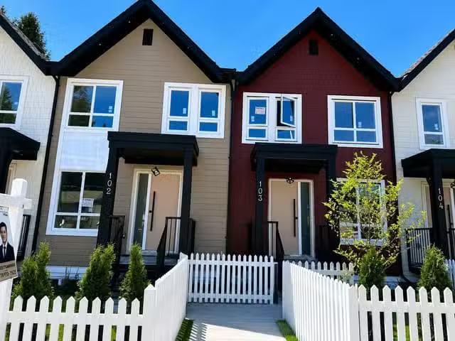1/2 Duplex for sale in Surrey, North Surrey, Street, 263150042