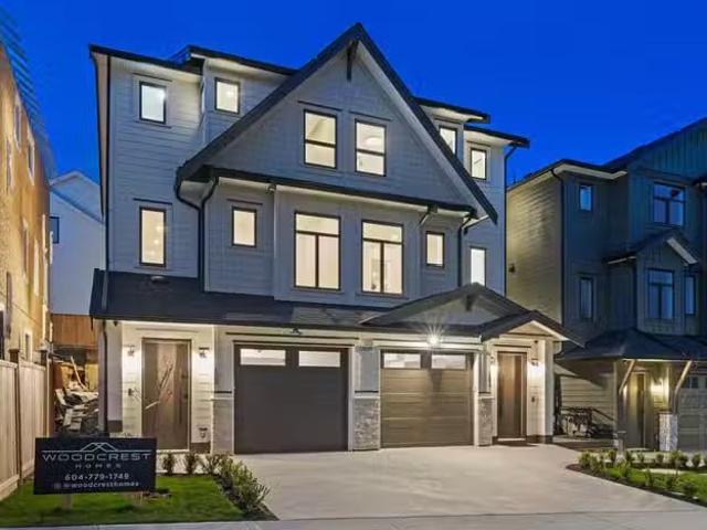 1/2 Duplex for sale in Surrey, South Surrey White Rock, a Stre.