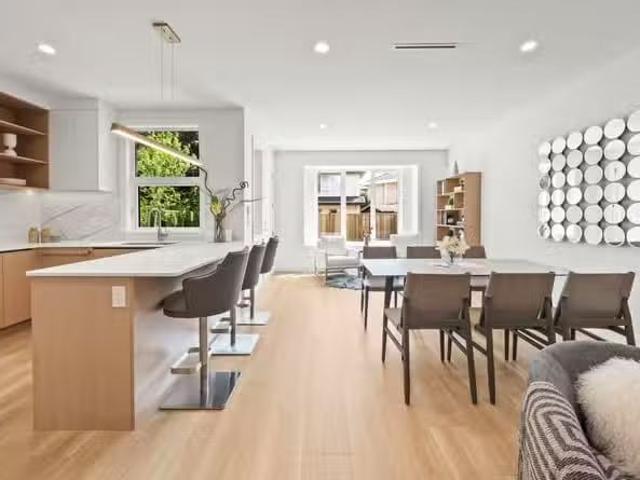 1/2 Duplex for sale in Richmond, Richmond, 6706 Francis Road.
