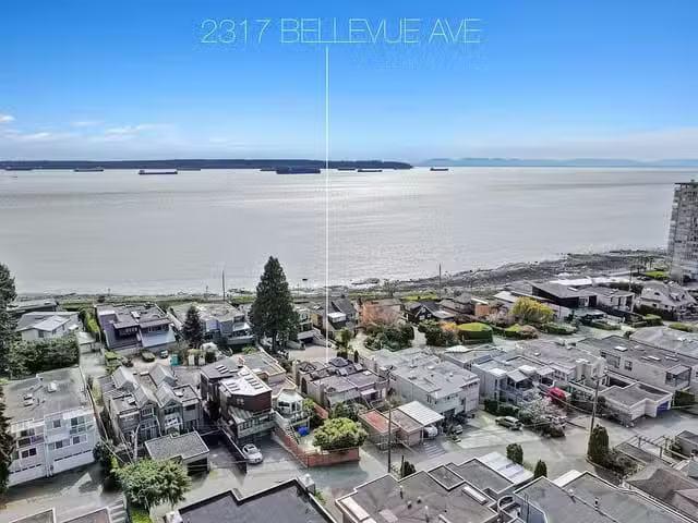 1/2 Duplex for sale in West Vancouver, West Vancouver, 2317 Be.