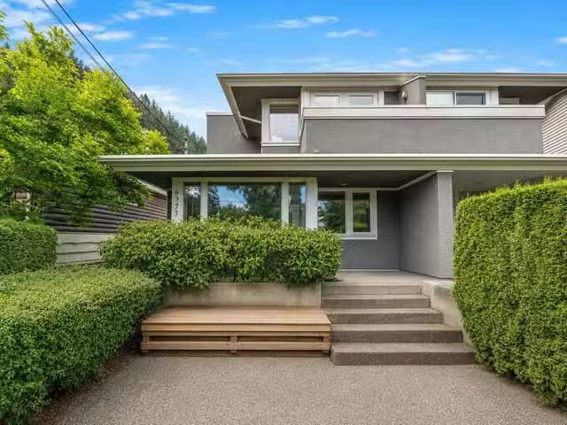 1/2 Duplex for sale in West Vancouver, West Vancouver, 6372 Do.