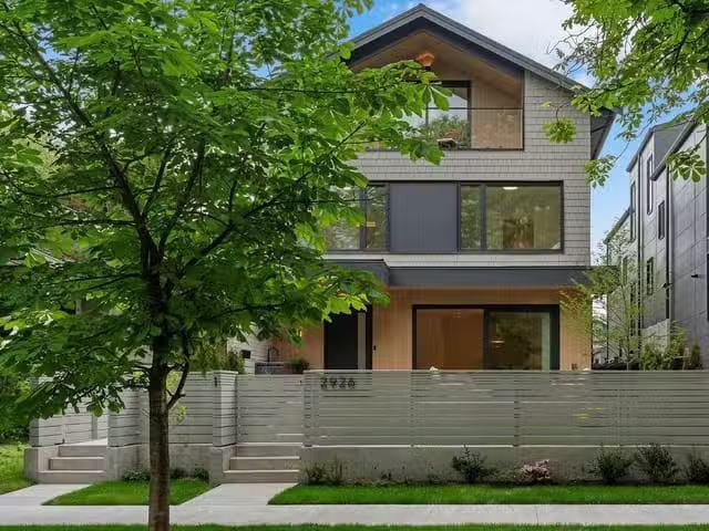 1/2 Duplex for sale in Vancouver, Vancouver West, 1 2926 W 12t.