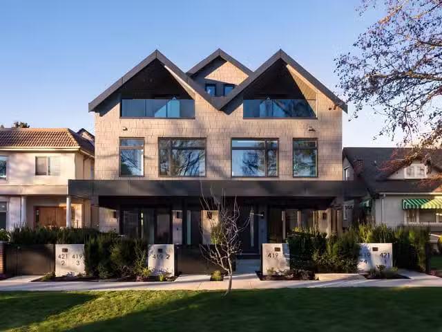 1/2 Duplex for sale in Vancouver, Vancouver West, 1 419 W 23rd.