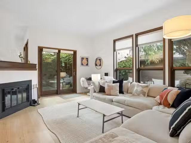 1/2 Duplex for sale in Vancouver, Vancouver West, 2421 Trafalg.