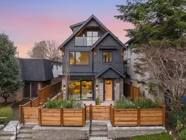 1/2 Duplex for sale in Vancouver, Vancouver East, 1 1841 Parke.