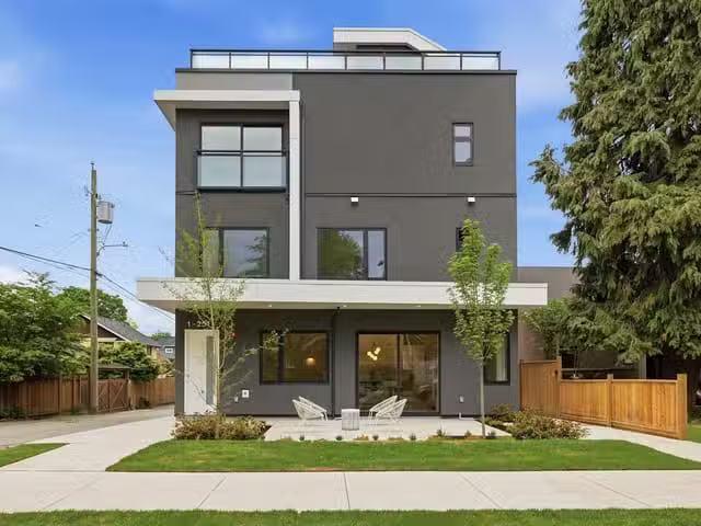 1/2 Duplex for sale in Vancouver, Vancouver East, 1 2509 Kitch.