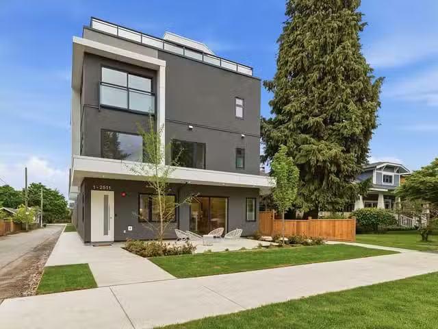 1/2 Duplex for sale in Vancouver, Vancouver East, 1 2511 Kitch.