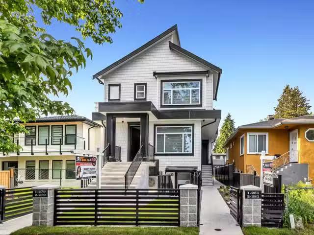1/2 Duplex for sale in Vancouver, Vancouver East, 1 281 E 48th.