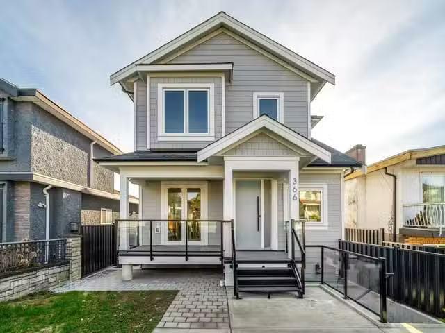 1/2 Duplex for sale in Vancouver, Vancouver East, 1 366 E 64th.