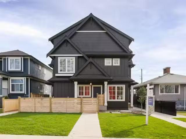 1/2 Duplex for sale in Vancouver, Vancouver East, 1 550 Kaslo.