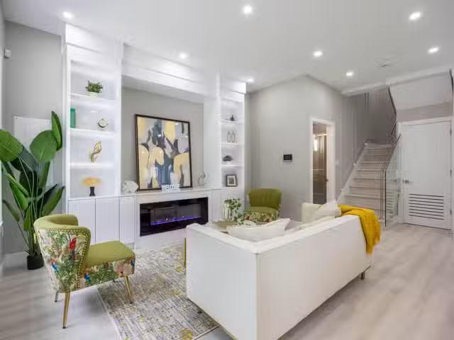 1/2 Duplex for sale in Vancouver, Vancouver East, 1 5808 Lanar.