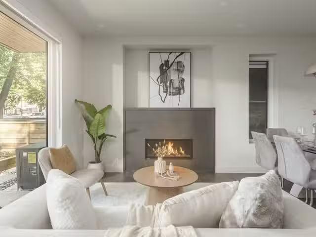 1/2 Duplex for sale in Vancouver, Vancouver East, 1 620 E 46th.