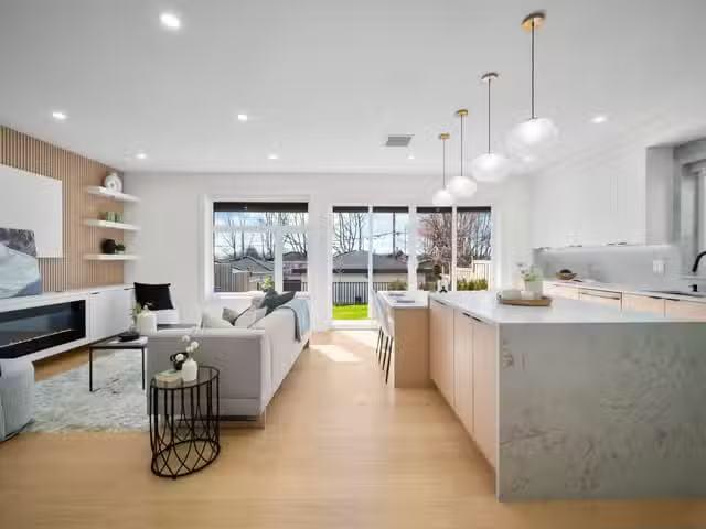 1/2 Duplex for sale in Vancouver, Vancouver East, 2 3576 E Pen.