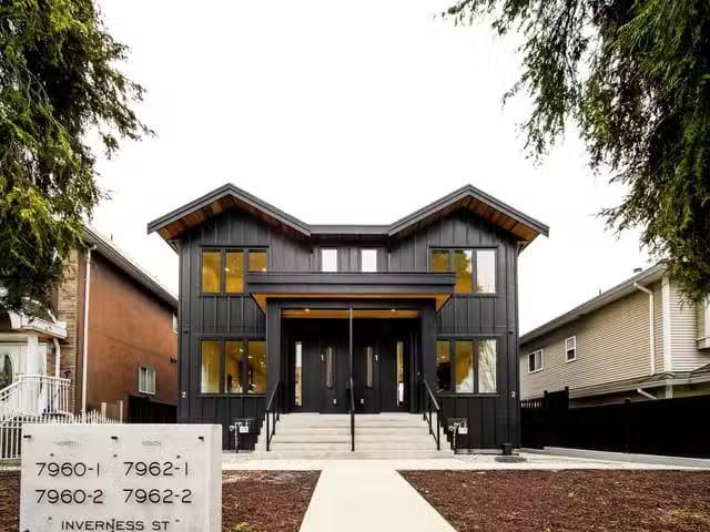 1/2 Duplex for sale in Vancouver, Vancouver East, 7962 Inverne.