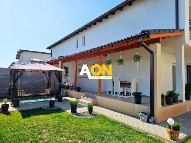 1/2 Duplex superfinisat, 4 camere, 255 mp teren, Cetate