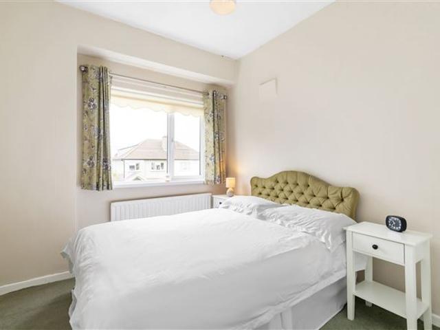 12 Eden Park Drive, Goatstown, Dublin 14 Lynam Auctioneers & Estate Agents 4913 MyHome. Ie Residential