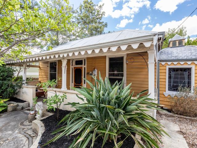 12 Edinboro Street, Mount Hawthorn, WA 6016 House for Rent Ray White Inner North
