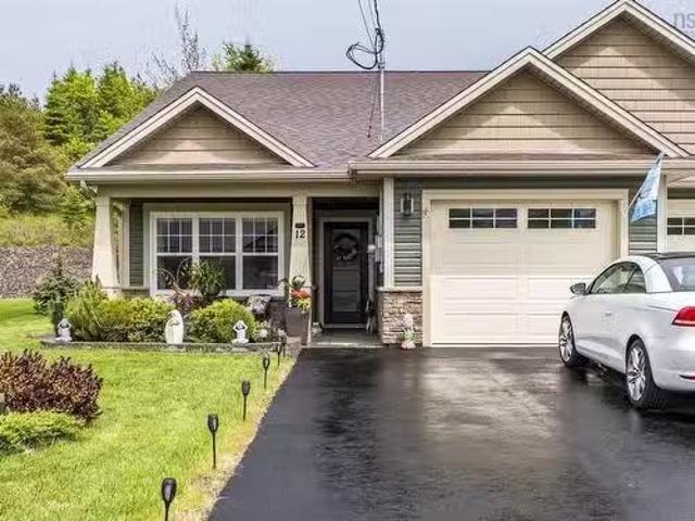 12 Edward Drive, Garlands Crossing, NS, B0N 2T0 house for sa.