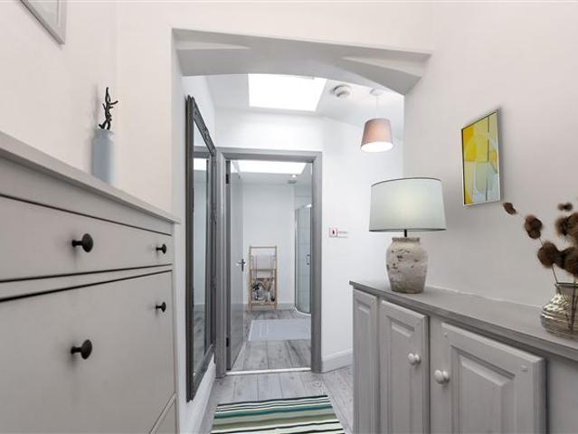 12 Findlater Street, Glasthule, County Dublin Brady & McCarthy Estate Agents 4938 MyHome. Ie Residential