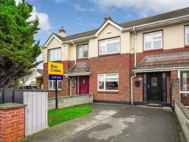 12 Foxborough Green Lucan, Lucan, Co. Dublin is for sale