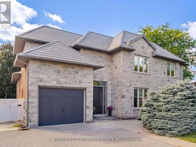 12 Gosling Road, Vaughan, ON, L6A 1E2 house for sale | Listing ID N12112 | Royal LePage