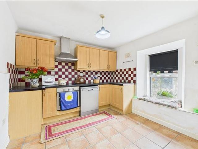 12 Johnstown, Waterford City, Co. Waterford DNG Reid & Coppinger 4937 MyHome. Ie Residential