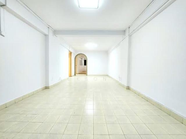 12 Kampong Arang Road HDB Apartment For Sale, $648,000, 2 Bed 2 Bath 1,109 sqft $584.00 psf