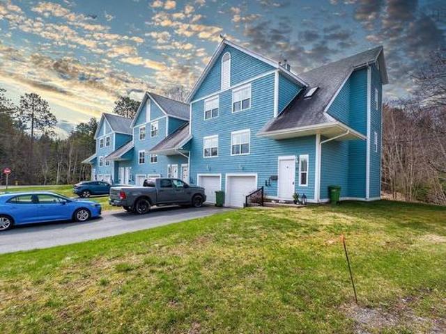 12 Kadray Court, Kentville, NS, B4N 5K2 townhouse for sale | Listing ID 202508 | Royal LePage