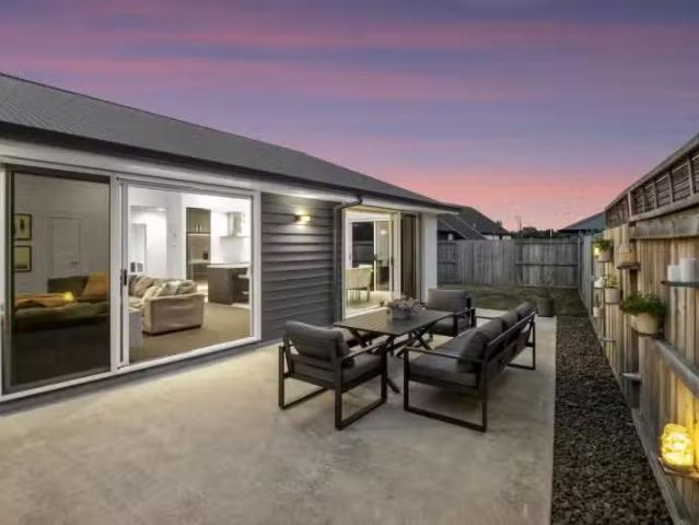 12 Kahuparere Crescent, Pyes Pa, Tauranga