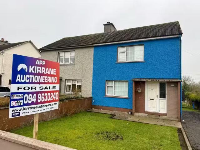 12 Knockroe, Castlerea, Castlerea, Co. Roscommon, F45VY33 is f.
