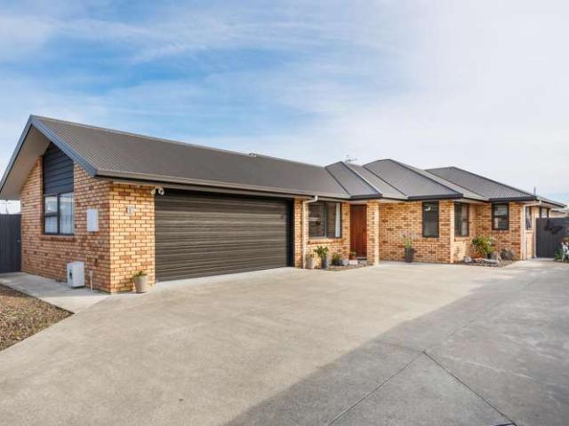 12 Lorenzo Place, Kelvin Grove, Palmerston North City