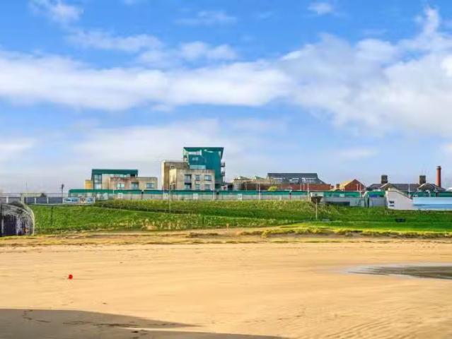 12 Mc Neill Hall, George`s Hill, Balbriggan, Co. Dublin, K32TR.