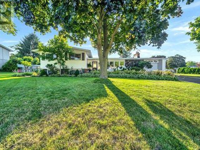 12 Mcnab Drive, Grimsby, ON, L3M 2Y6 house for sale | Listing ID X13563 | Royal LePage
