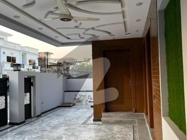 12 Marla 40x80 AAA quality owner built Double Unit Brand New House for sale in G 15/1 Islamabad G 15/1
