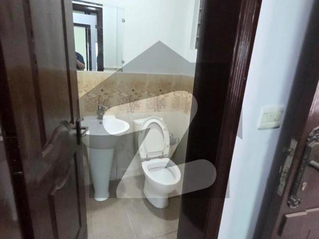 12 Marla 4 Bed Flat Available For Rent Askari 11 Sec B Askari 11 Sector B Apartments