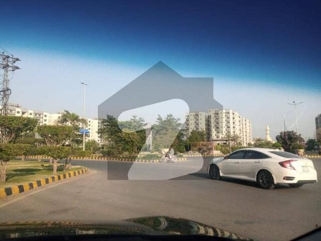 10 Marla 3 Bed Flat For Rent In Askari 11 Sector B, Lahore