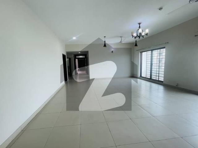 12 Marla 4 Bedroom Apartment Available For Sale In Askari 11 Lahore