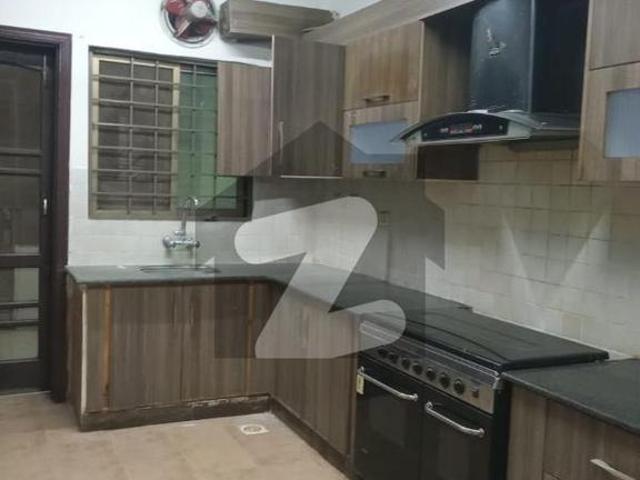 12 marla 4 bedroom apartment available for rent askari 11 sector b