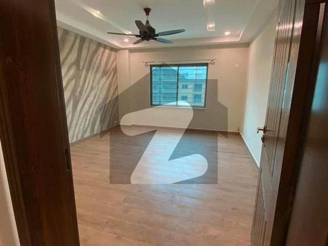 12 Marla 4 Bedroom's Brand New X Shape Butterfly Shape Tile Flooring Apartment | Flat For *Rent* | Askari 10 Lahore Cantt | @nusratestate Askari 10 Sector S