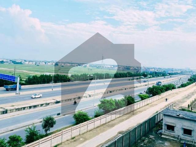 12 Marla 4 Bedroom's Brand New X Shape Butterfly Shape Tile Flooring Apartment | Flat For Rent | Askari 10 Lahore Cantt | @nusratestate Askari 10 Sector S