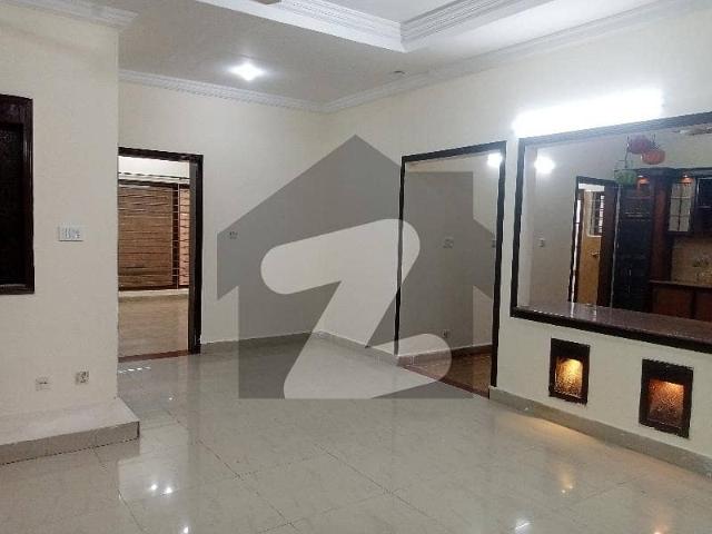 12 Marla Used House In Media Town