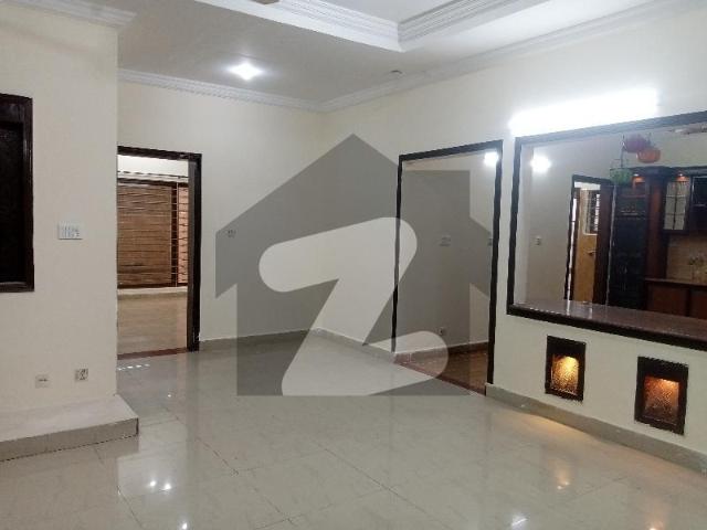 12 Marla Used House In Media Town