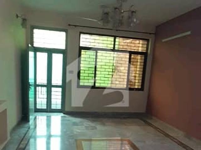 12 Marla Upper Portion Available For Rent In I 8/2, Islamabad