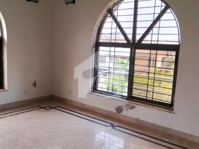 12 Marla Upper Portion For Rent In I 8/3