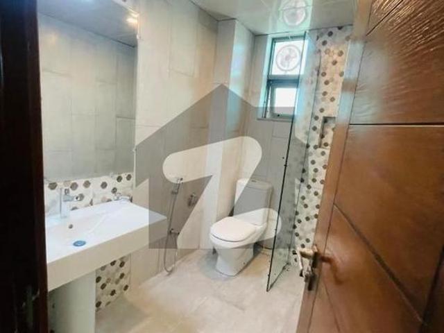 12 Marla Brand New 4 BED Flat Available For Rent In Askari 10 Sec S Lahore Askari 10