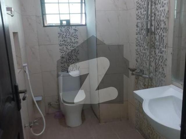 12 Marla Brand New Apartment Available For Rent, Lahore Askari 11 Sector B Apartments