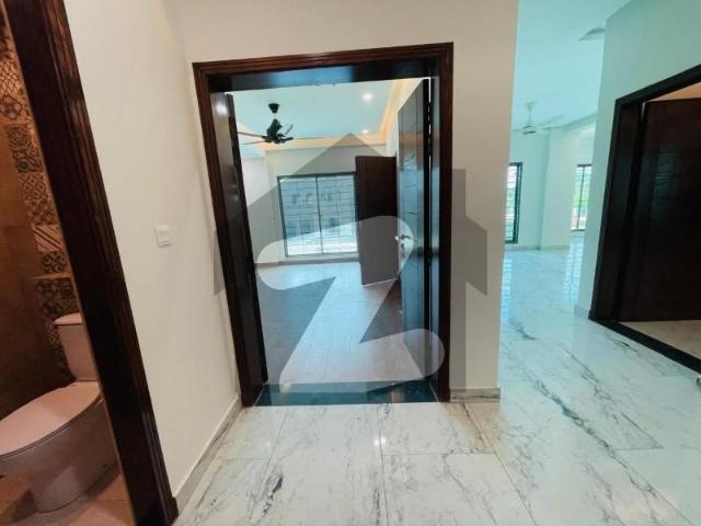 12 Marla Brand New Flat Available for rent in Askari 10 Sec S Lahore Askari 10